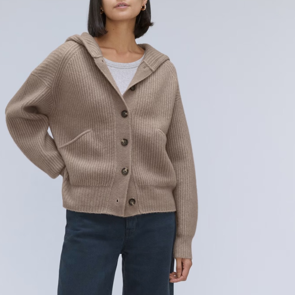 Everlane Ribbed Button-Up Hooded Cardigan in Taupe